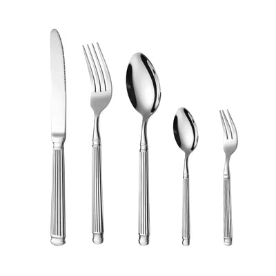Conjunto completo do faqueiro Grand Élysée em aço inox prata, com 25 peças alinhadas em fundo branco.