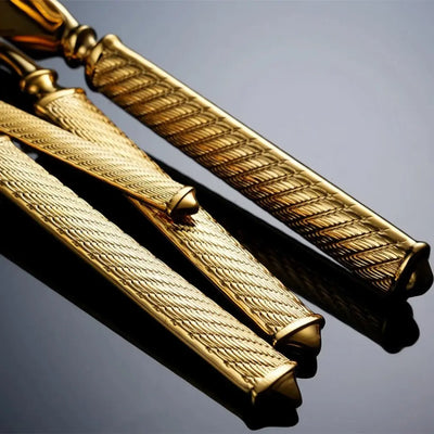 Talheres do faqueiro Royale luxo em destaque