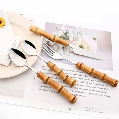 Detalhe do Cabo de Bambu Natural – Talheres Inox com Design Sofisticado e Sustentável
